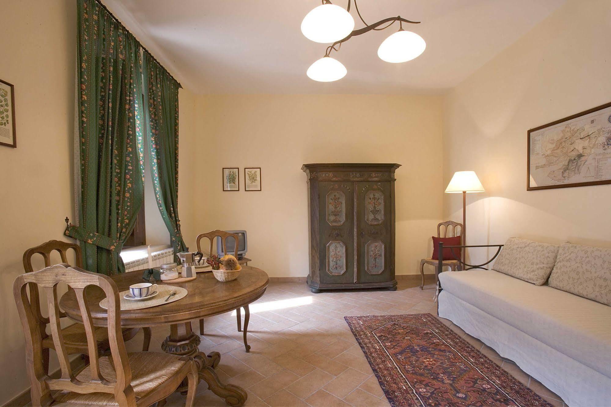 Agriturismo Pantano Borghese Monte Compatri Luaran gambar