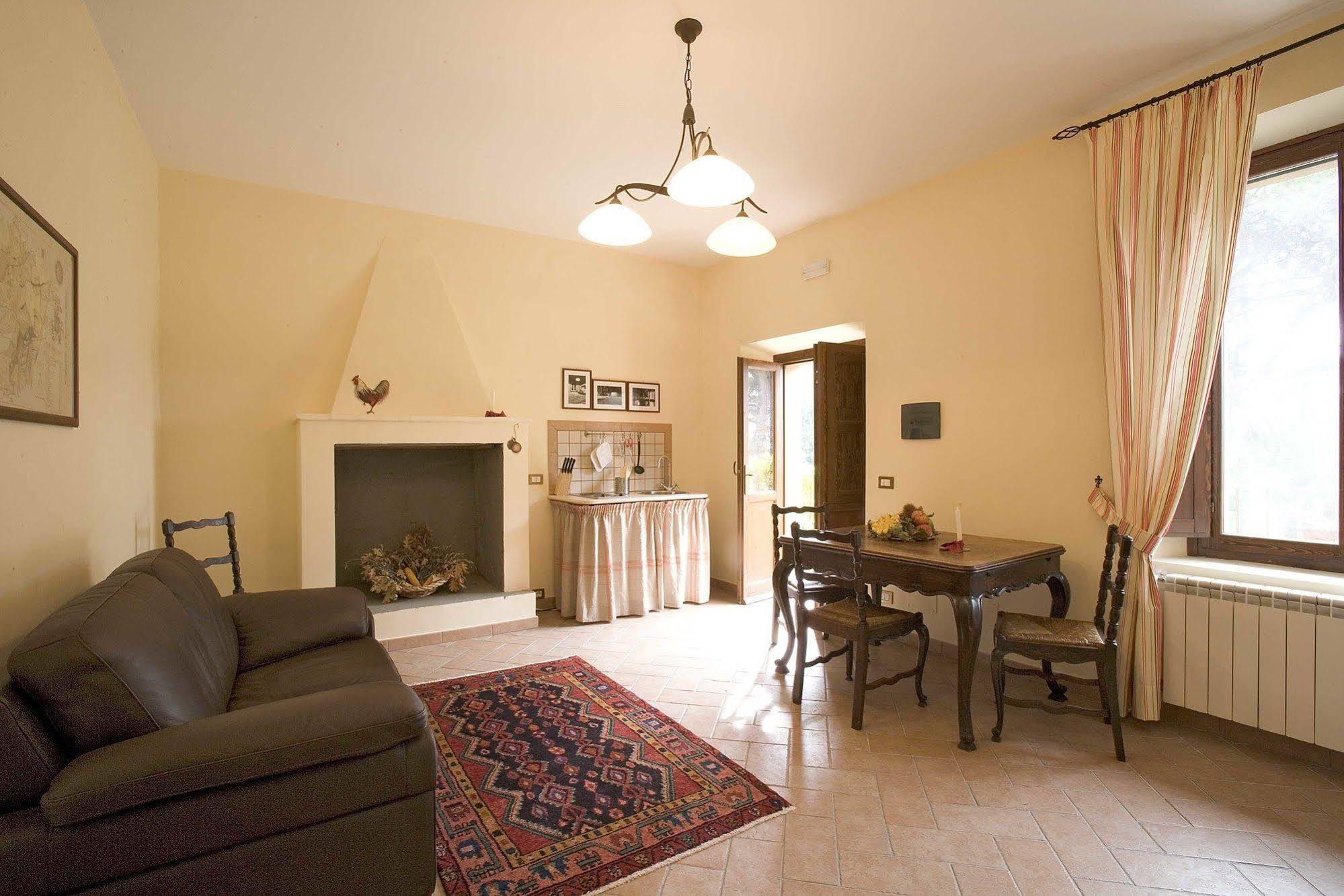 Agriturismo Pantano Borghese Monte Compatri Luaran gambar