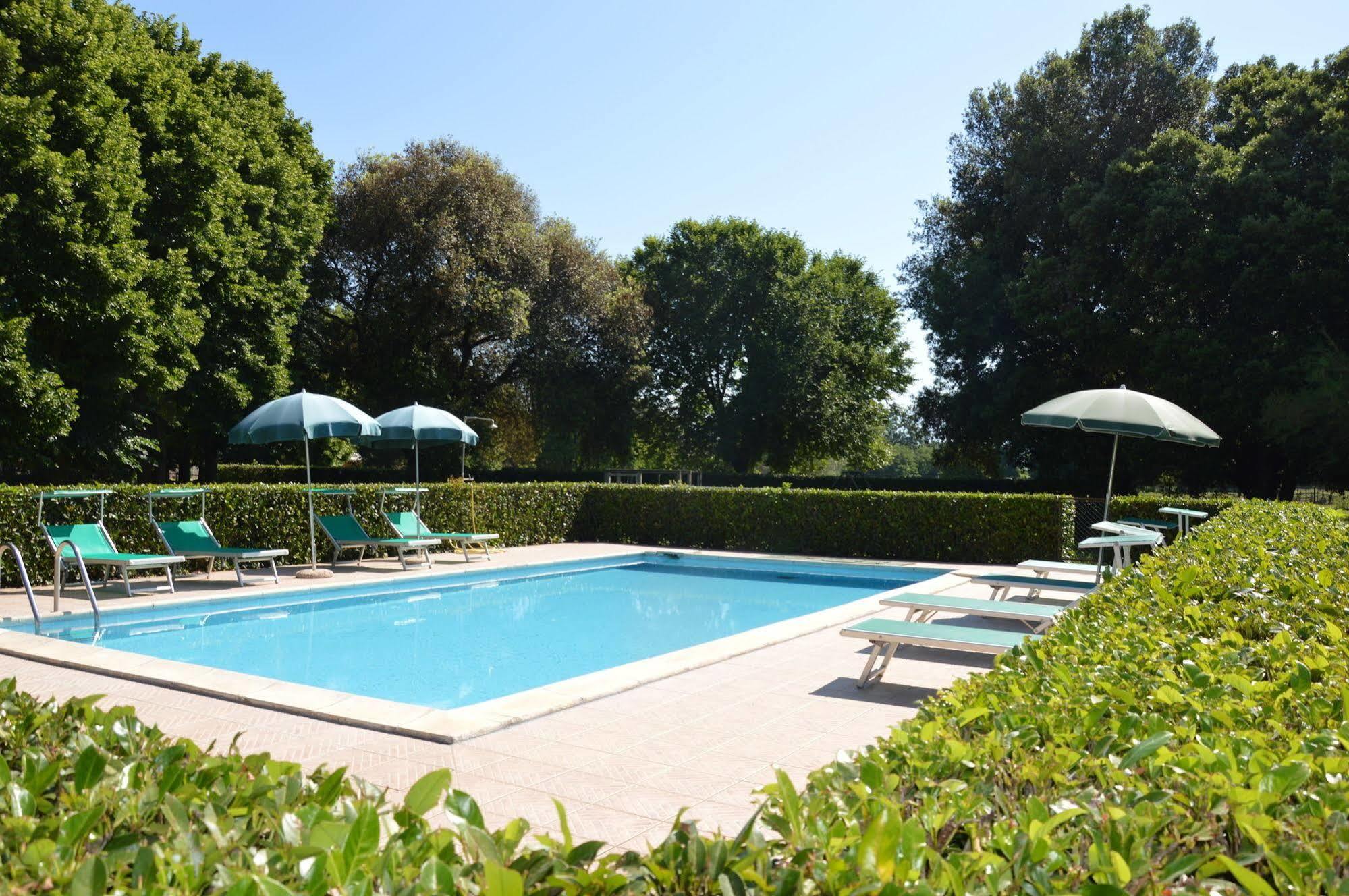 Agriturismo Pantano Borghese Monte Compatri Luaran gambar